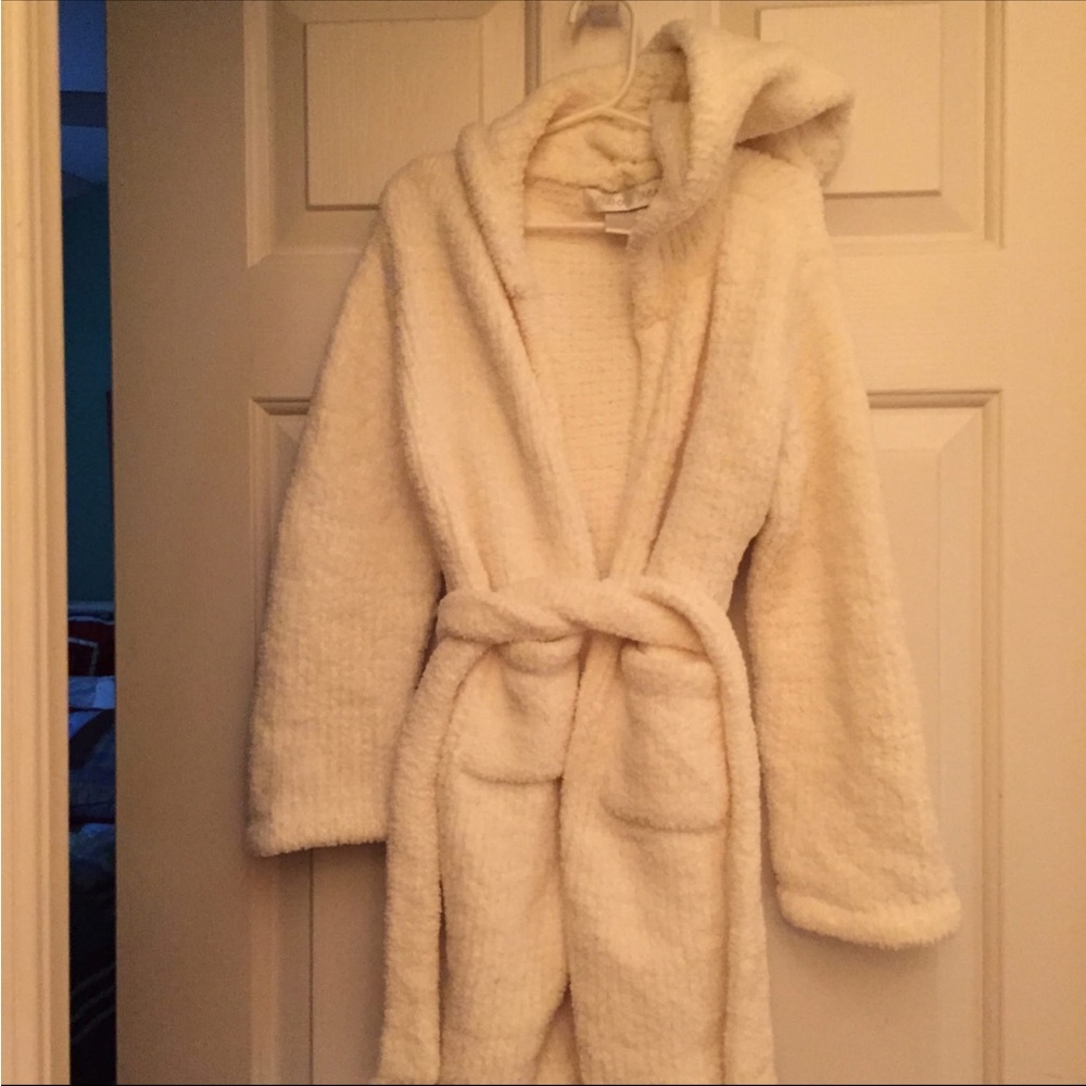 Barefoot Dreams Cream Hooded Robe 2t-5t Like New